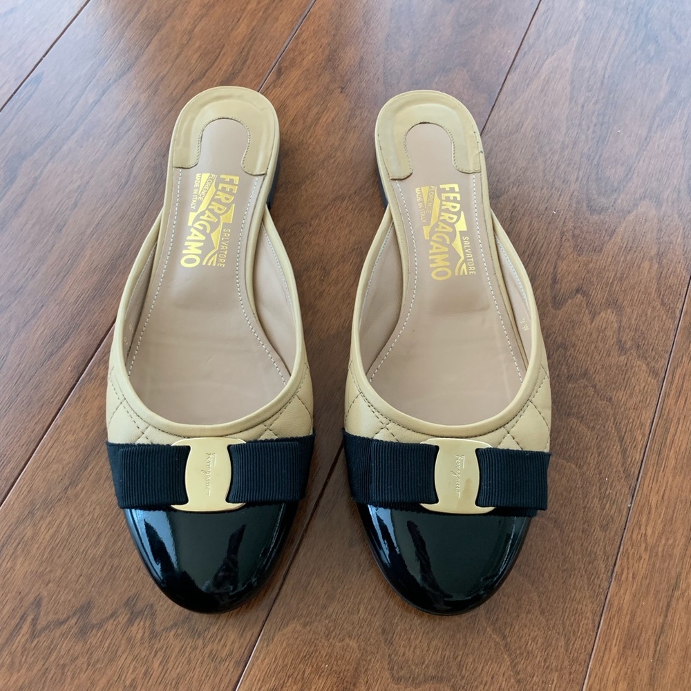Salvatore Ferragamo Emile quilted mule/flat